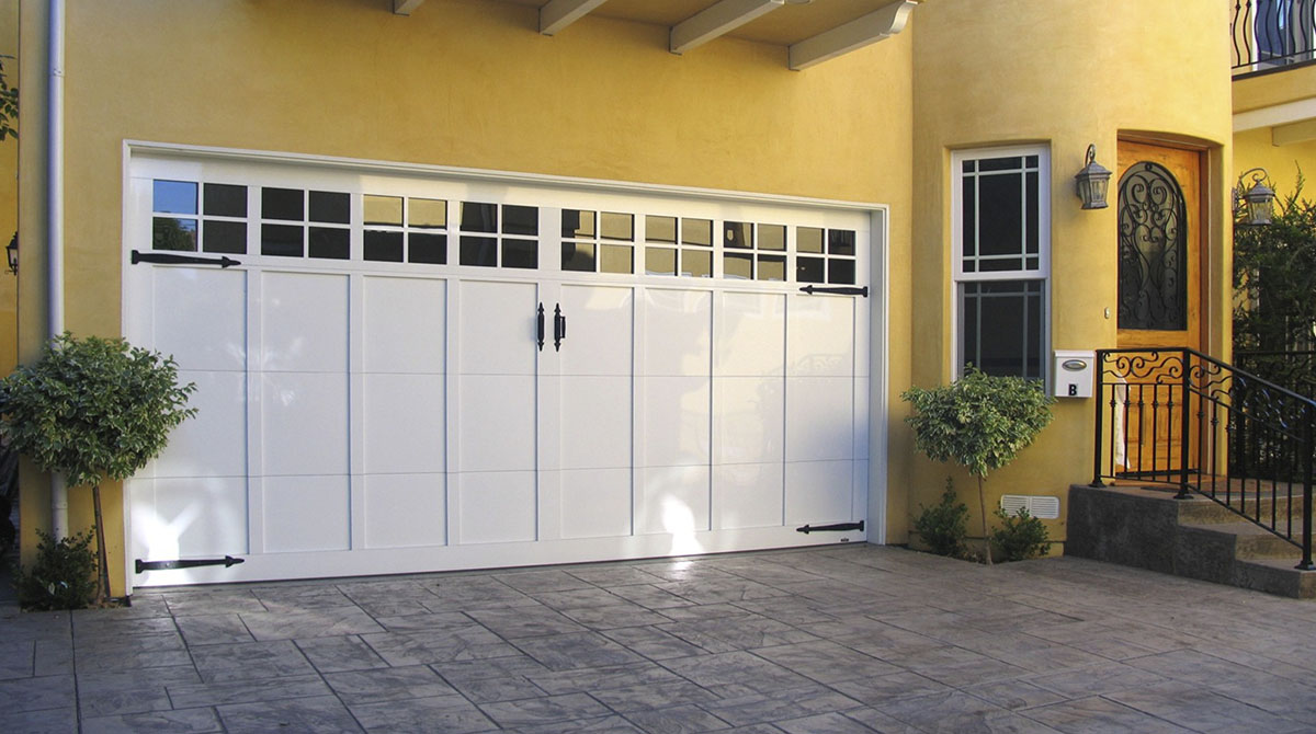 carriage-house-garage-doors-13